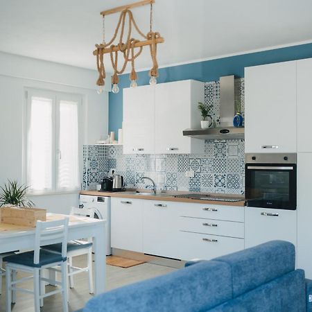 Casa Degli Ulivi - Apartment B Porto San Giorgio Luaran gambar