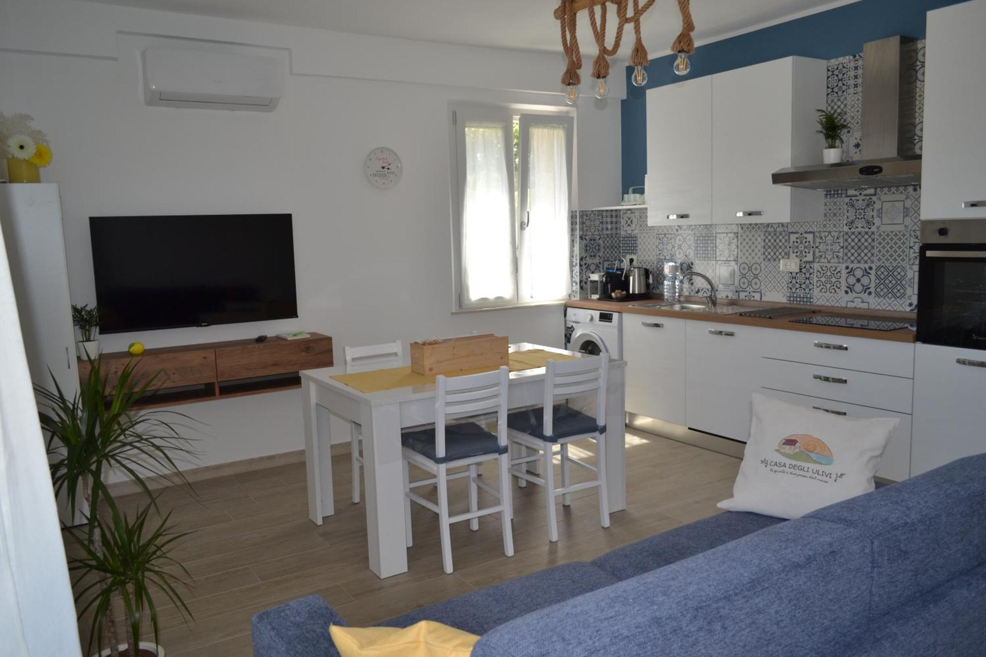 Casa Degli Ulivi - Apartment B Porto San Giorgio Luaran gambar